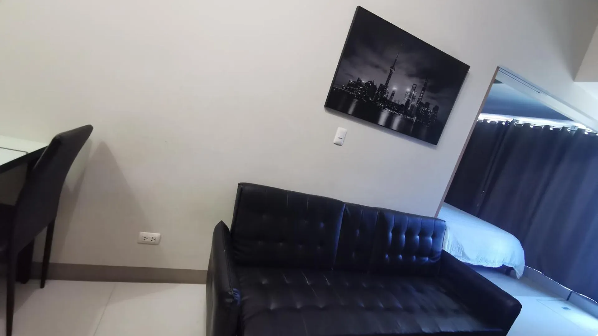 Apartment Caleze Properties Uptown Palazzo Bgc One Bedroom Manila Philippines
