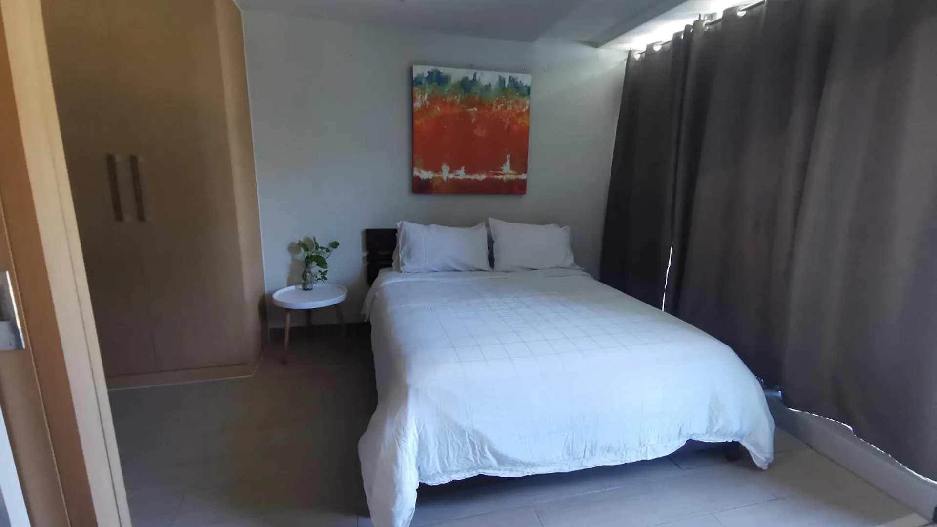 Apartment Caleze Properties Uptown Palazzo Bgc One Bedroom Manila