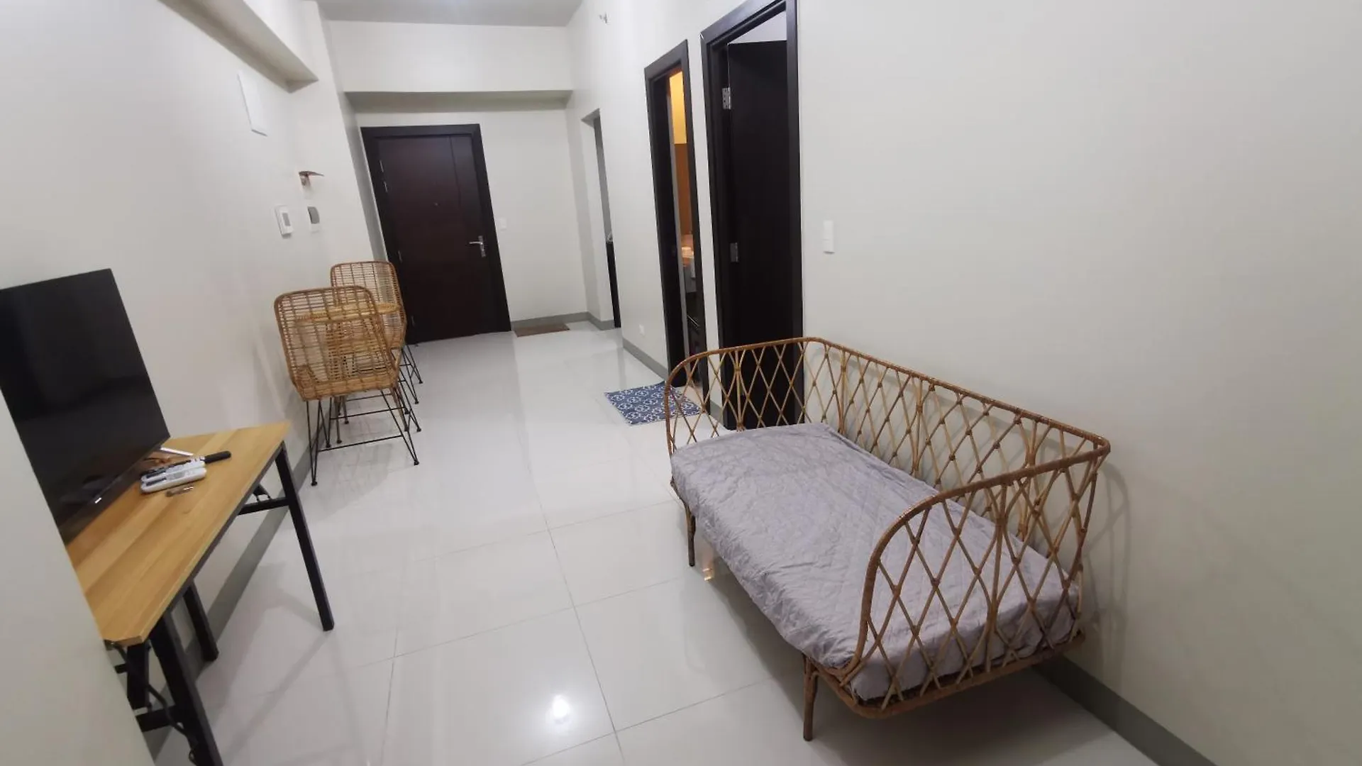 Caleze Properties Uptown Palazzo Bgc One Bedroom Manila