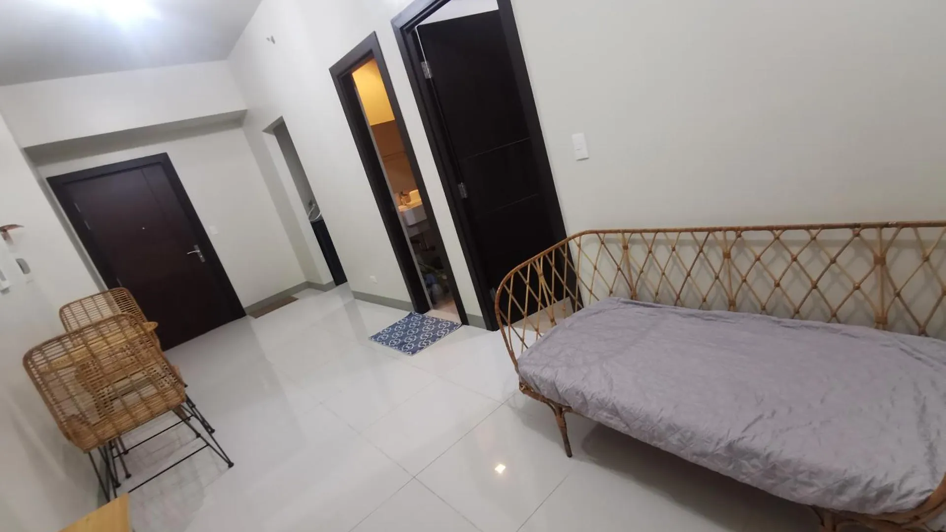 Caleze Properties Uptown Palazzo Bgc One Bedroom Manila Apartment