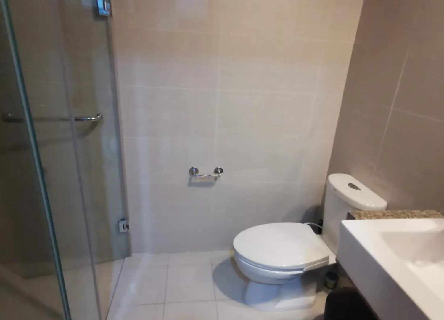Caleze Properties Uptown Palazzo Bgc One Bedroom Manila Apartment