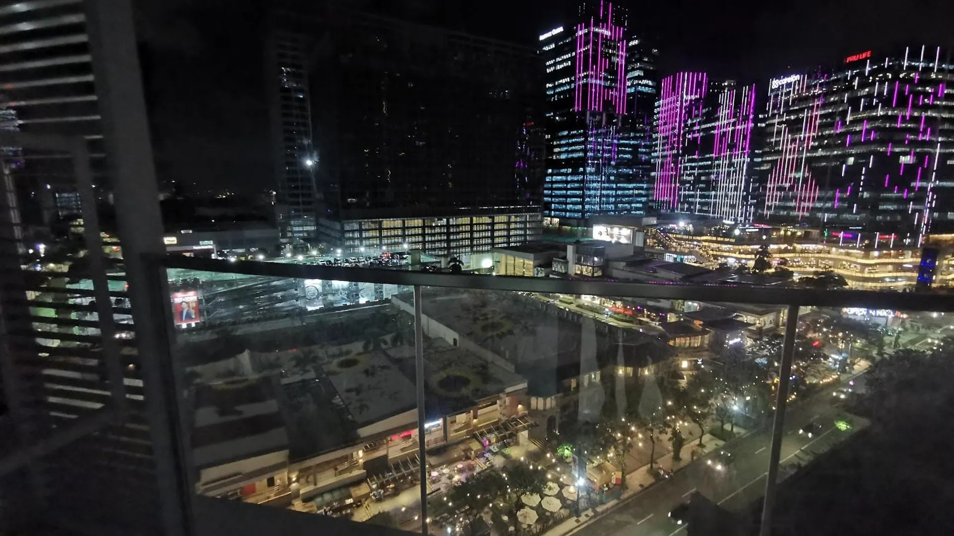 Apartment Caleze Properties Uptown Palazzo Bgc One Bedroom Manila Philippines