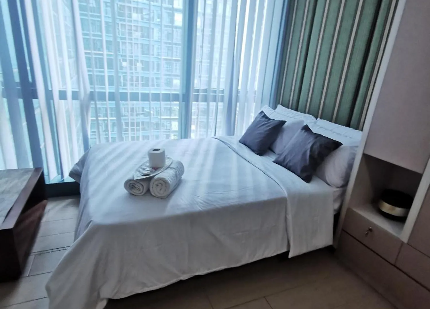 מנילה Caleze Properties Uptown Palazzo Bgc One Bedroom הפיליפינים